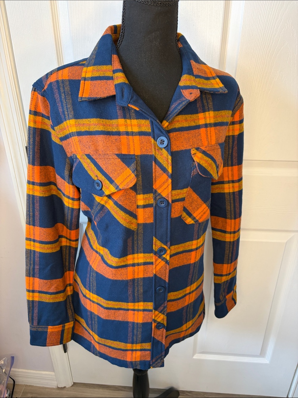 Empyre Plaid Flannel Jacket size Small